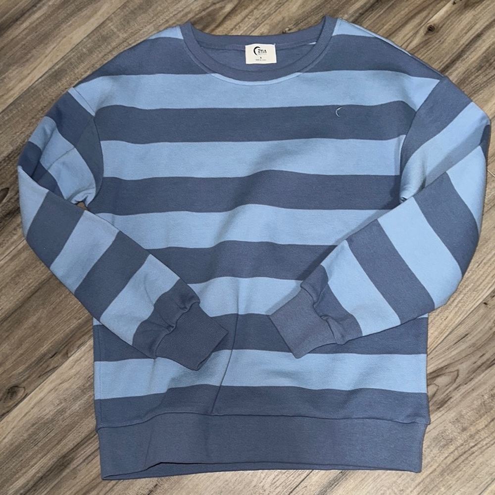 Zyia Blue Striped Sweater